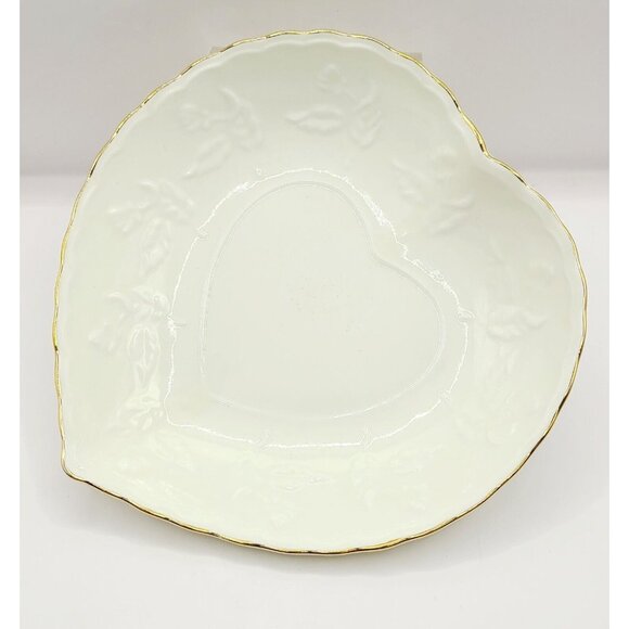 Heart Shaped Fine Porcelain Trinket Dish Bowl Vanity Gift Quality New - Picture 2 of 9